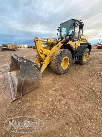 Used Komatsu Loader